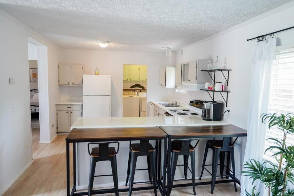 Beautiful Stylish 3 Bedroom Home In Greenville Exterior photo
